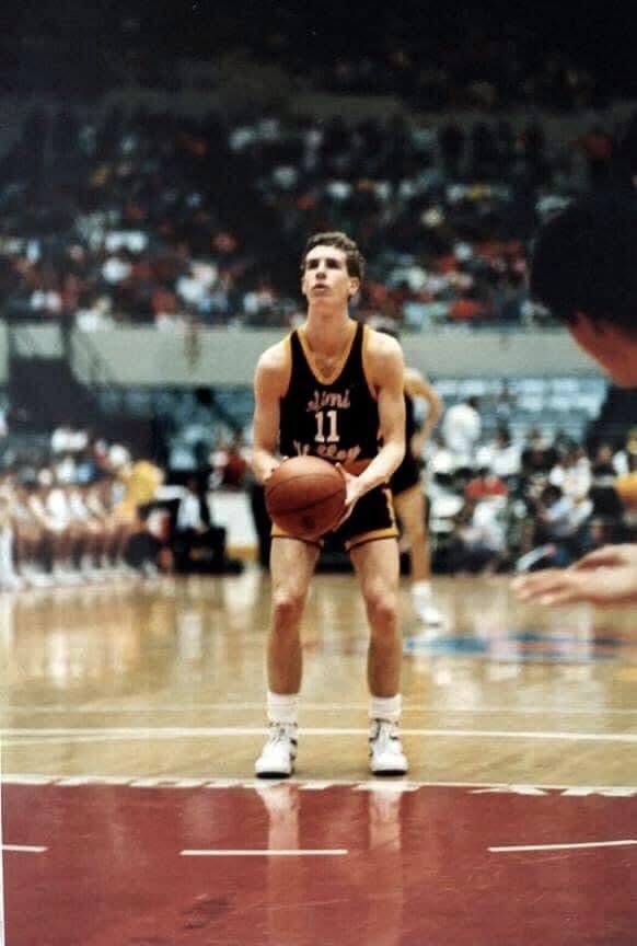 Butch Hawking #11 at the free throw line at the LA Sports Arena during the 1988 CIF Championship